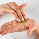 Neutrogena T/Sal Therapeutic Shampoo – 133ml - Image 3