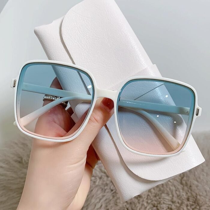 Multiplex Beautiful Stylish Modern Sunglasses for Women - Image 7
